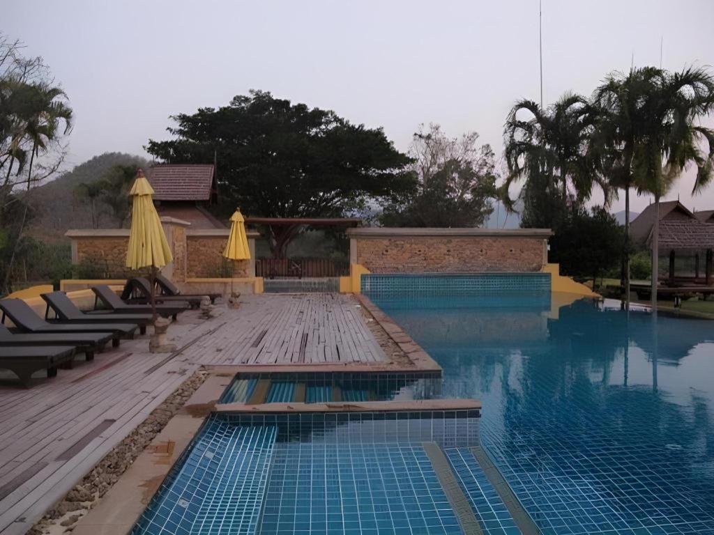 Pai Hotsprings Spa Resort Eksteriør bilde
