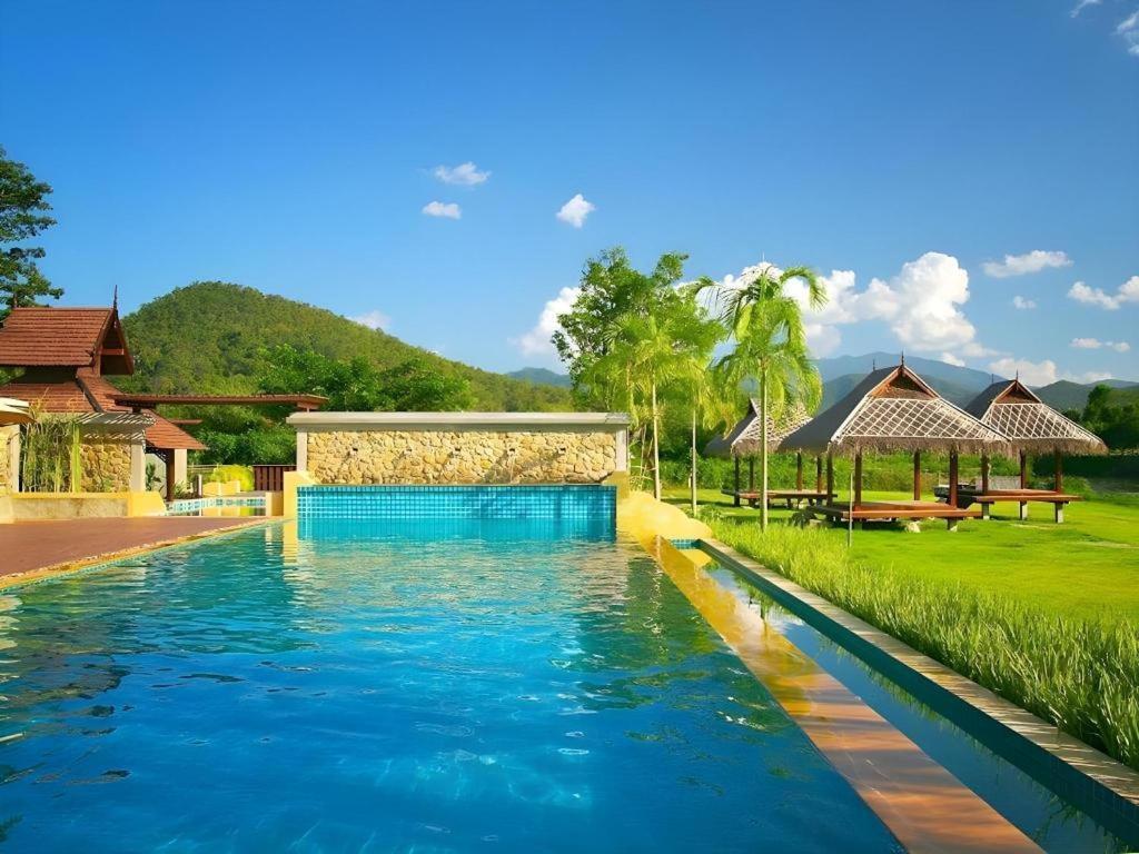 Pai Hotsprings Spa Resort Eksteriør bilde